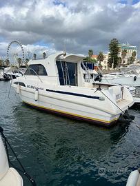 Rio 800 Cabin Fish