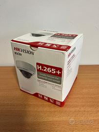 Telecamera Hikvision IP 4MP DS-2CD1743G0-IZ