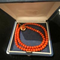 GIROCOLLO IN CORALLO ROSSO E ORO 18K