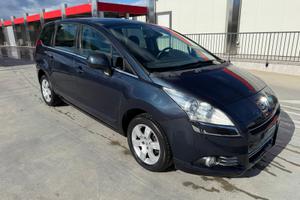 Peugeot 5008  1.6 hdi