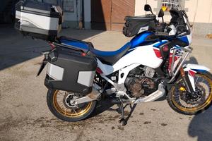 Moto Honda Africa twin DCT adventure  sport