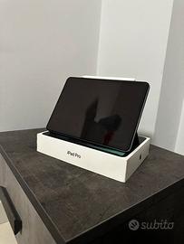ipad pro 11”256GB+applepencil 2+cover apple+scatol