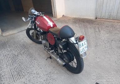 Moto Guzzi 250 TS