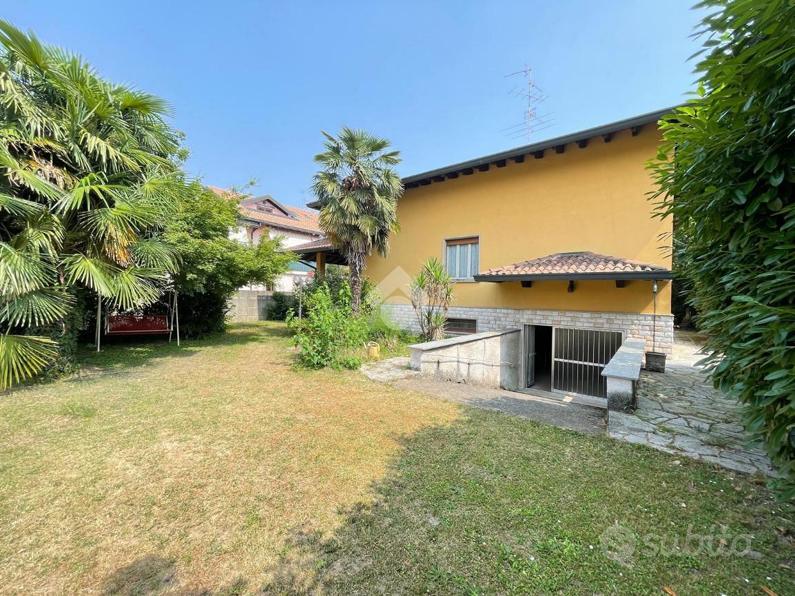 House in Arconate - Vista 3