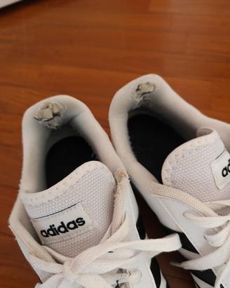 scarpe Adidas numero 45 
