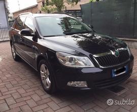 Skoda Octavia 1.6 Automatica - 2013