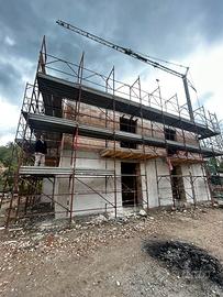 Casolare a tre piani con loft/cantina + tartufaie