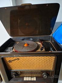 radio con giradischi 