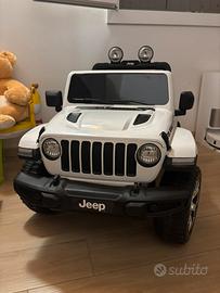 Jeep Wrangler Rubicon 12V