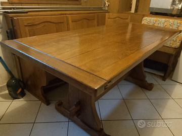 Tavolo il legno