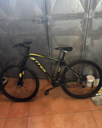 Mountain Bike Itek Hardtail 29