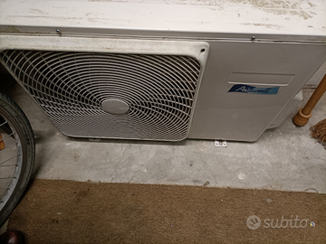 Condizionatore 12000 btw