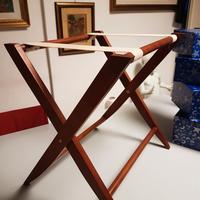 Portavaligia legno x Hotel B&B cavalletto, support