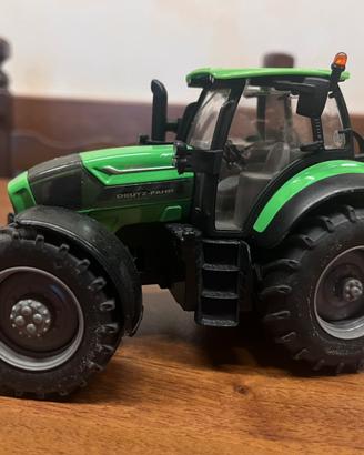 Trattore Deutz marca Siku