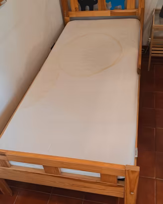 Letto bimbo Ikea mod. Sultan Lade con sponda
