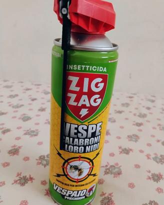 Insetticida Vespe calabroni e nidi