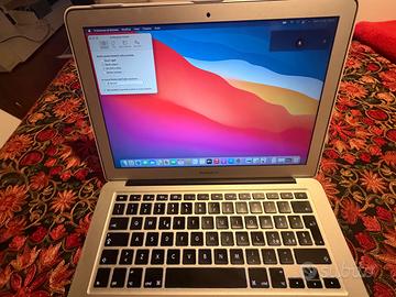 Apple MacBook Air (13-inch, Mid 2013)