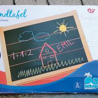 Lavagna nera per gessi in cornice di legno 