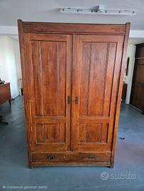 Armadio in noce 