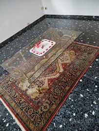 tavolino rettangolare in ferro battuto.