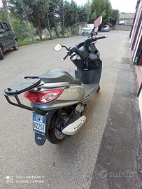 Scooter 125 Sanyang