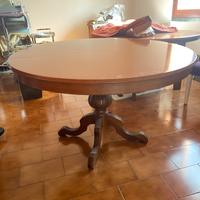 Tavolo rotondo allungabile