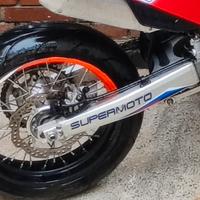 cerchio motard CRF 17"x4,25 con Michelin Pilot