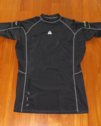 maglietta sportiva tecnica (rushguard)