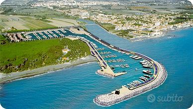 Posto barca mt 8,5 Cecina area privata