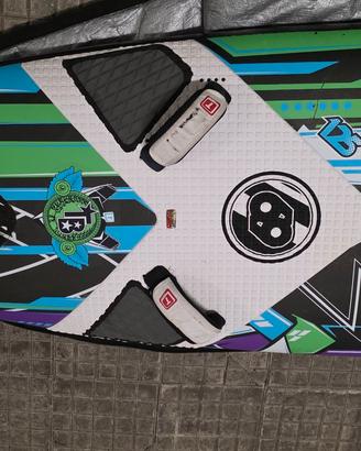 Tavola windsurf Tabou Rocket LTD 125 litri
