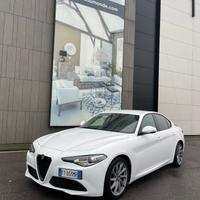 Alfa Romeo Giulia 2.2 Turbodiesel 190CV AT8 AWD Q4