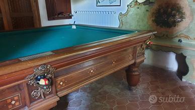 Antico tavolo da biliardo