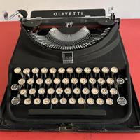 macchina da scrivere olivetti ICO nera REVISIONATA