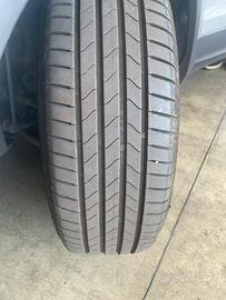Gomme Bridgestone Turanza 6 215/65/17 99V