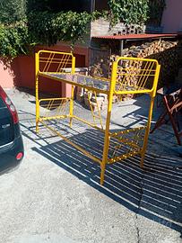 letto a castello in metallo