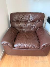 POLTRONA VERA PELLE