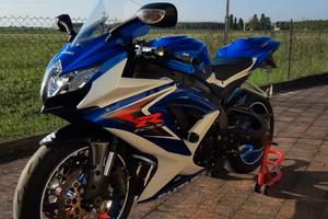 Suzuki gsxr750
