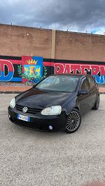 Golf 5 1.9 tdi 105 cv 6 marce