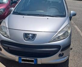 Peugeot 207 - 2008