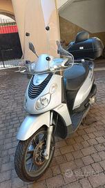Scooter Piaggio Carnaby