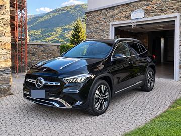 Mercedes-NEW GLA BUSINESS EXTRA
