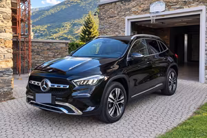 Mercedes-NEW GLA BUSINESS EXTRA