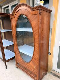 Vetrina antica stile liberty