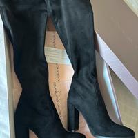 Stivali sopra ginocchio camoscio nero misura 37