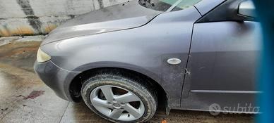 MAZDA 6 STATION WAGON 2006 - PARAFANGO SINISTRO