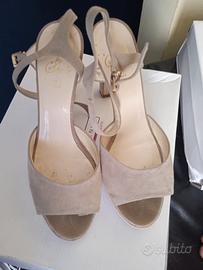 sandali beige 
