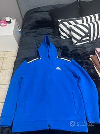 Felpa Adidas con cappuccio