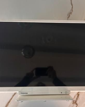 Tv Toshiba bianca