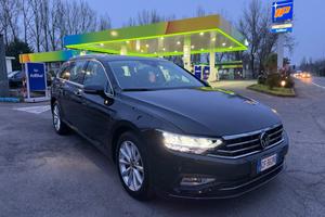 Volkswagen Passat 2.0 TDI SCR 190 CV DSG Executive