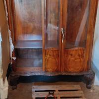 Vetrinetta in stile Chippendale